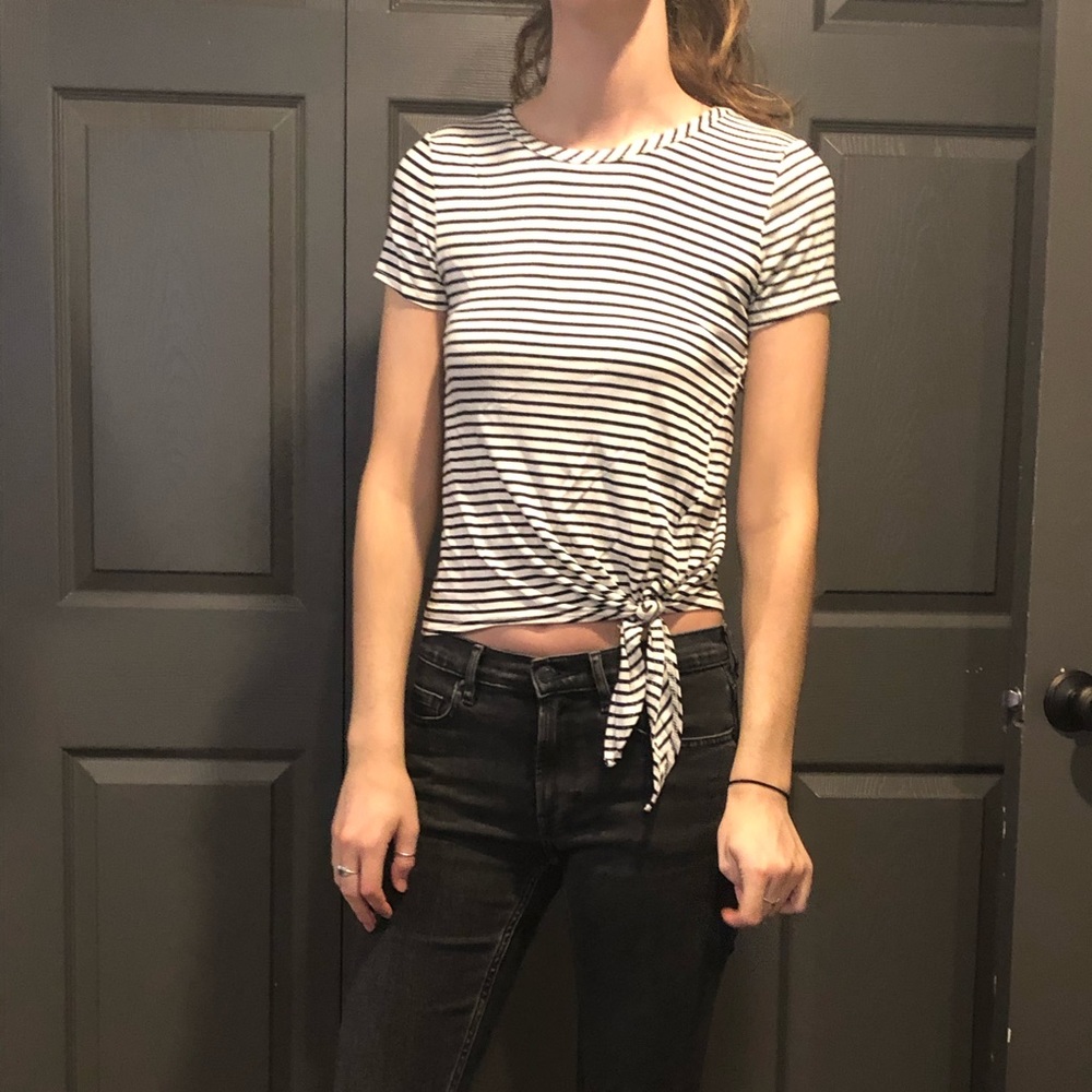Jersey knit cropped tee
